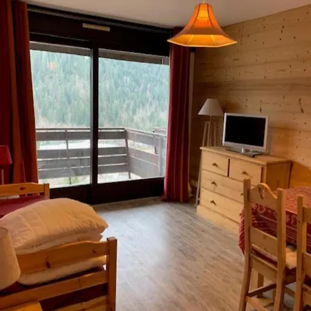 Apartment In Heart Of *